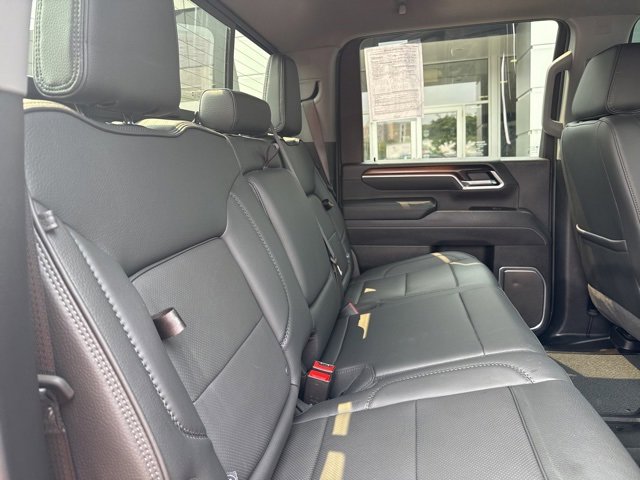 Used 2025 GMC Sierra 2500 Denali w/ Technology Package image 31