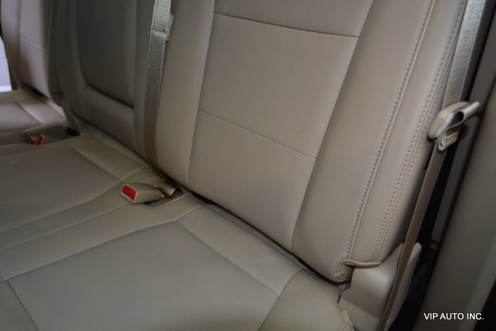 Used 2015 Ford F150 Lariat w/ Equipment Group 502A Luxury AWD/4WD image 25
