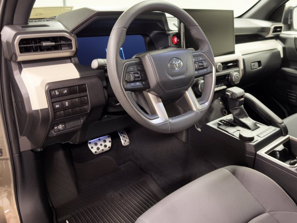 Used 2024 Toyota Tacoma TRD Sport RWD image 4