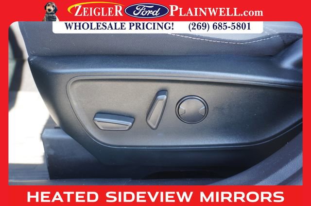Used 2022 Ford Escape SE w/ Cold Weather Package image 17