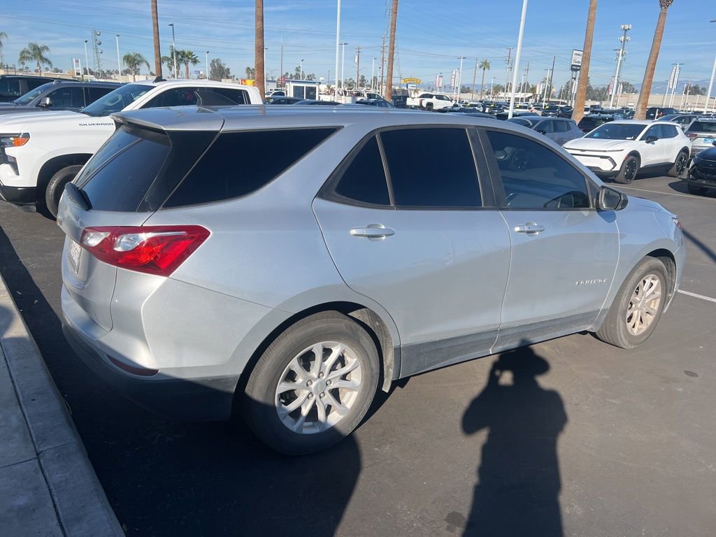 Used 2021 Chevrolet Equinox LS w/ LS Convenience Package image 13