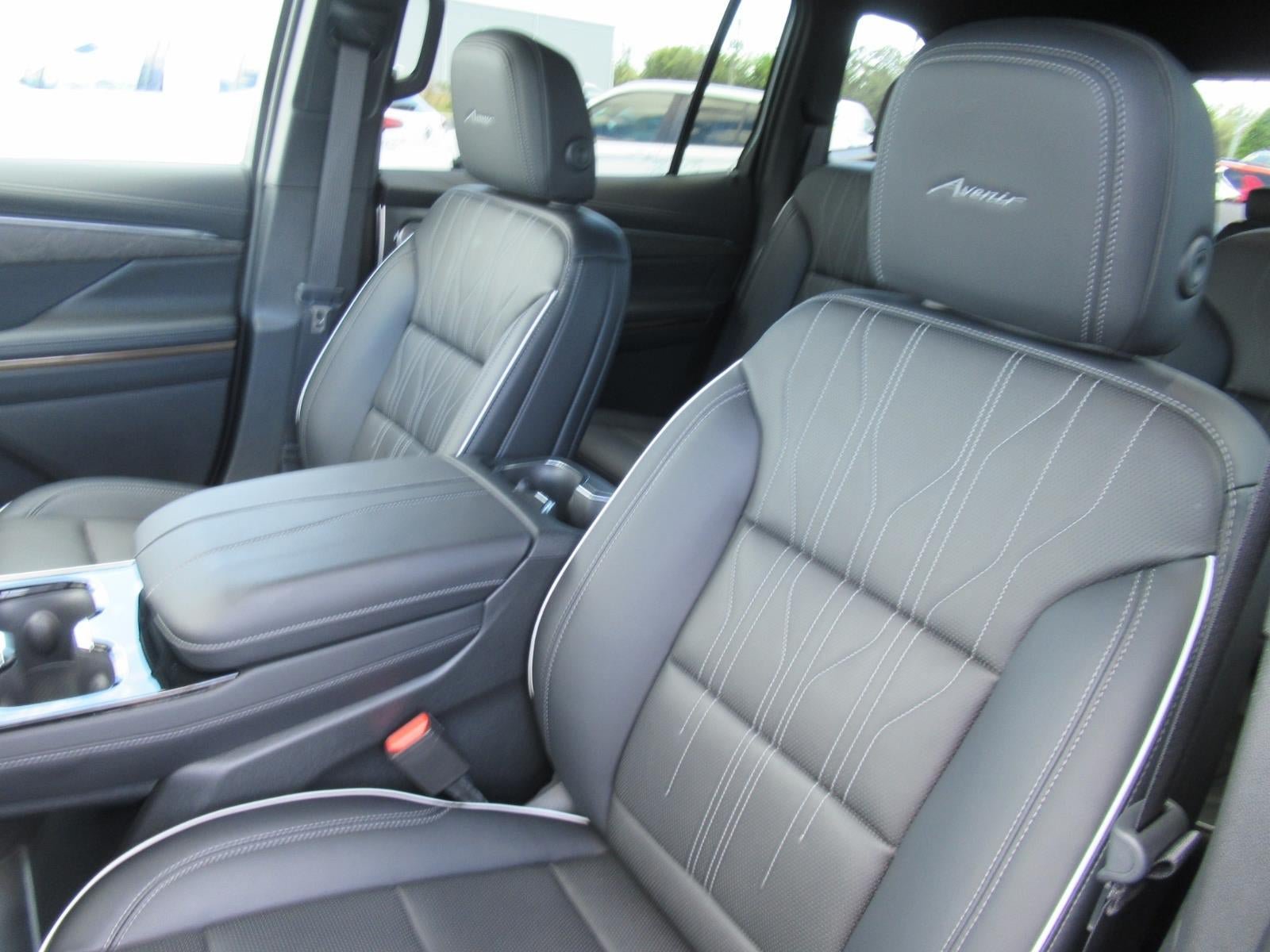 Used 2026 Buick Enclave Avenir w/ Super Cruise Package AWD/4WD image 21