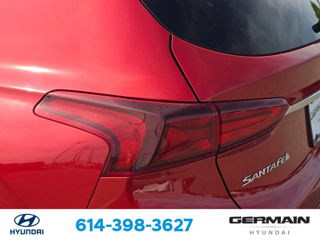 Used 2019 Hyundai Santa Fe SE AWD/4WD image 16