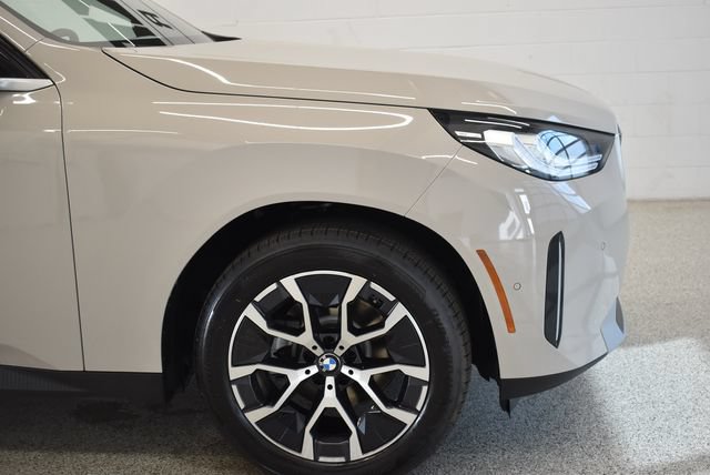 New 2026 BMW X3 xDrive30i w/ Premium Package AWD/4WD image 13