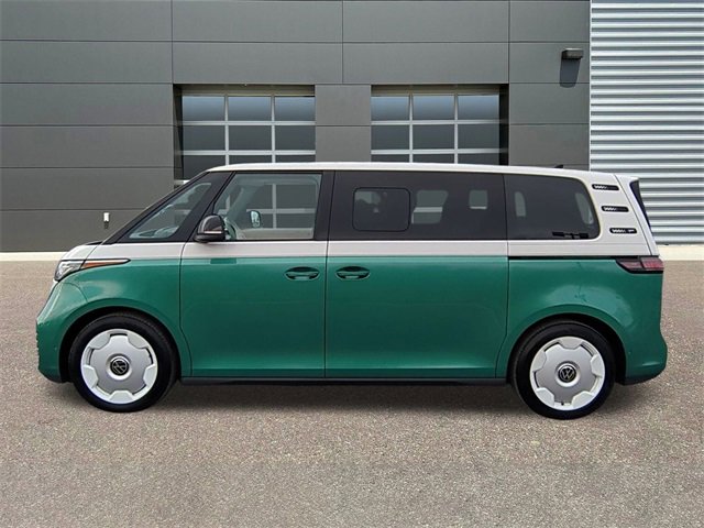 New 2025 Volkswagen ID. Buzz 1st Edition image 4