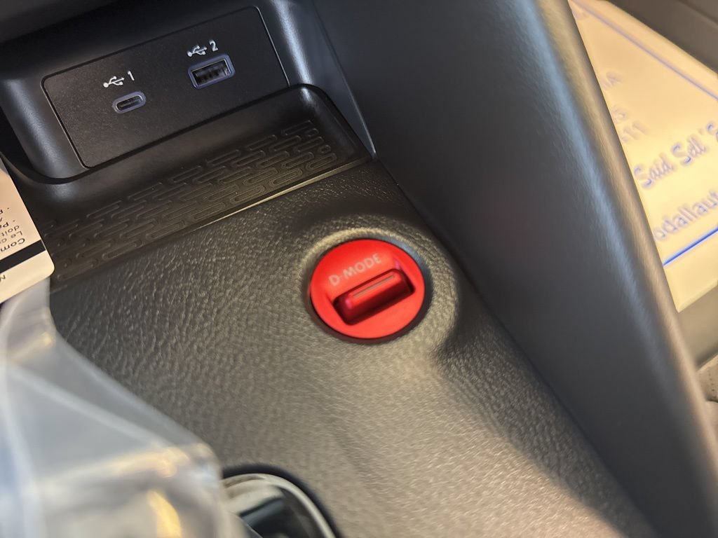 New 2026 Nissan Z NISMO w/ Floor Mat Package RWD image 21