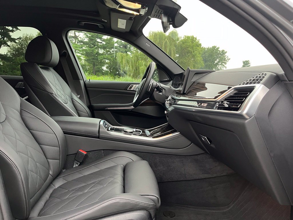 Certified 2025 BMW X5 xDrive40i w/ Premium Package AWD/4WD image 30