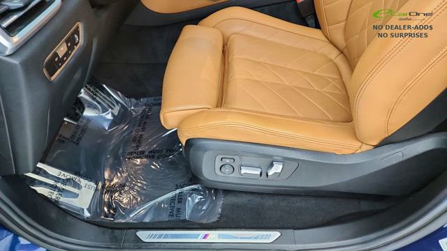 Used 2023 BMW X5 xDrive40i w/ M Sport Package AWD/4WD image 33