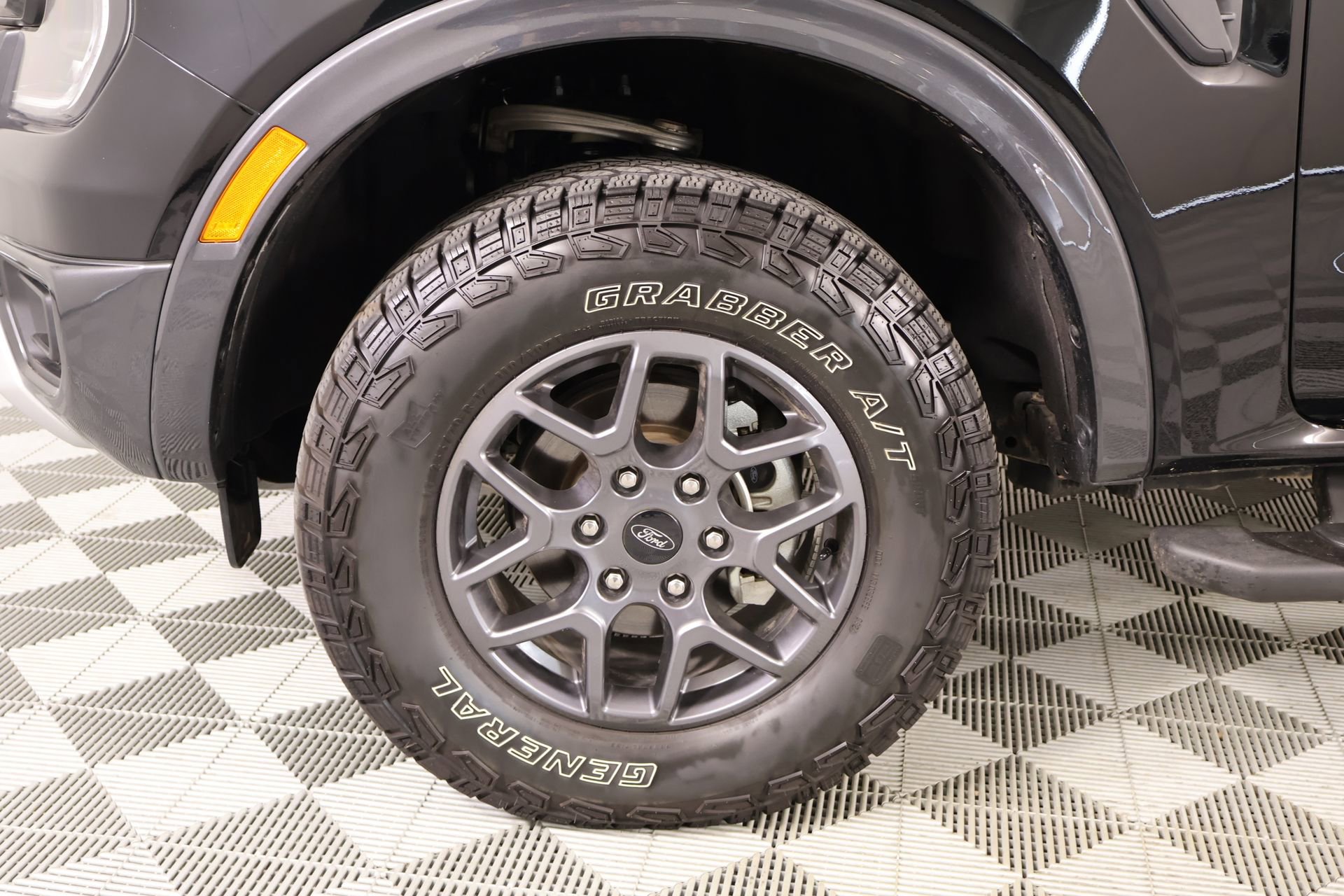 Used 2024 Ford Ranger XLT w/ FX4 Off-Road Package AWD/4WD image 17