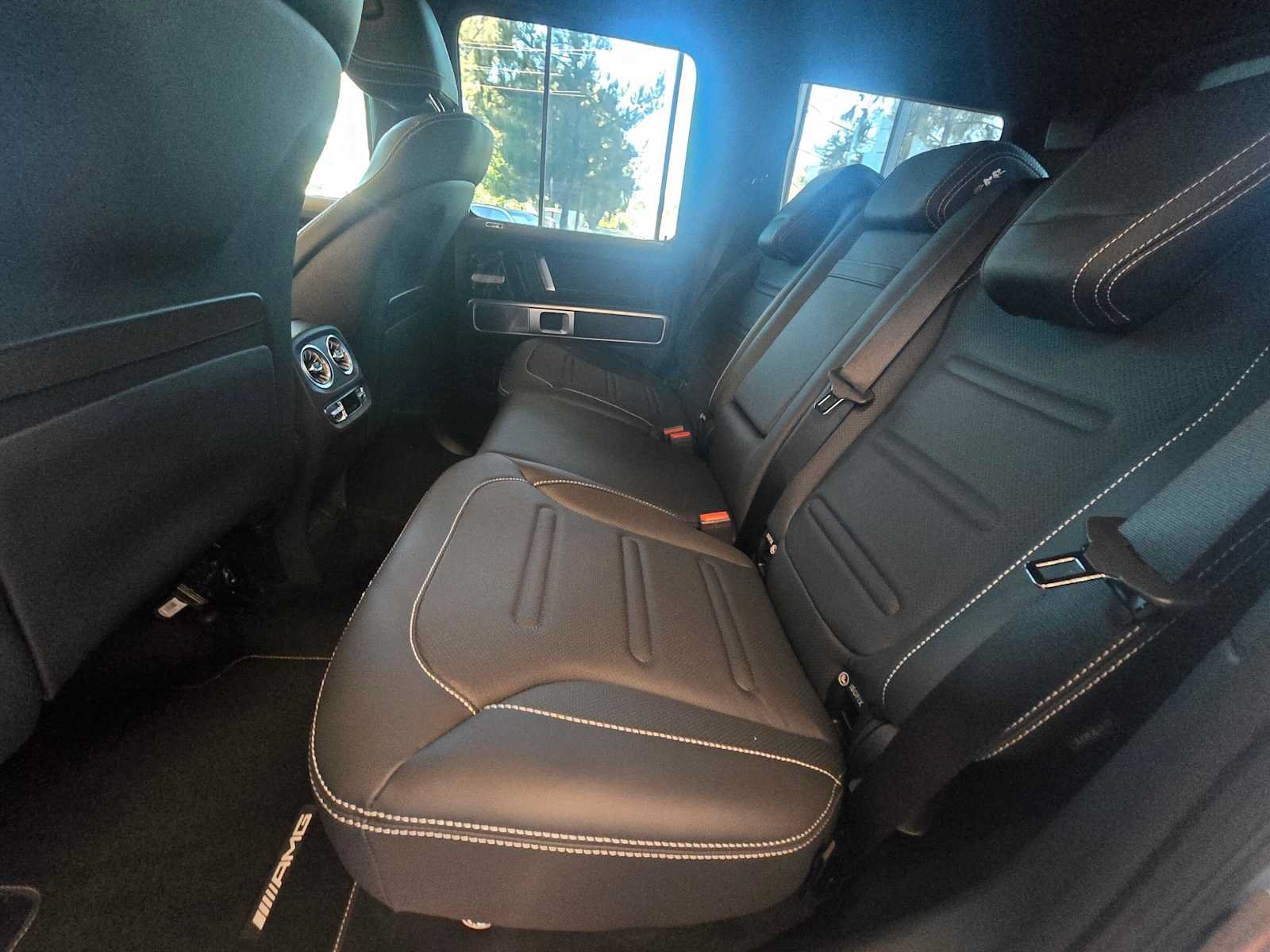 New 2026 Mercedes-Benz G 550 image 17