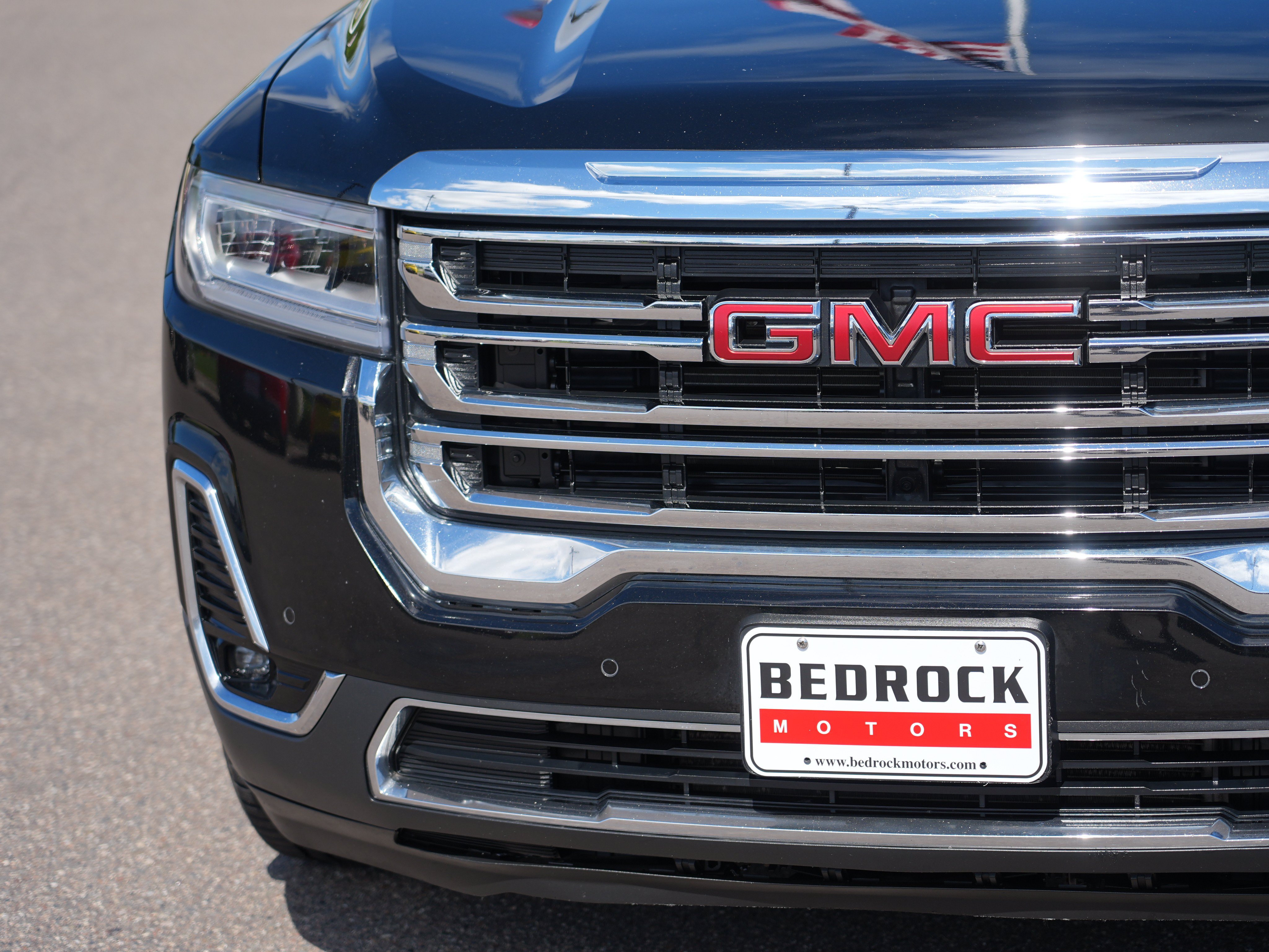 Used 2021 GMC Acadia SLT w/ Preferred Package AWD/4WD image 9