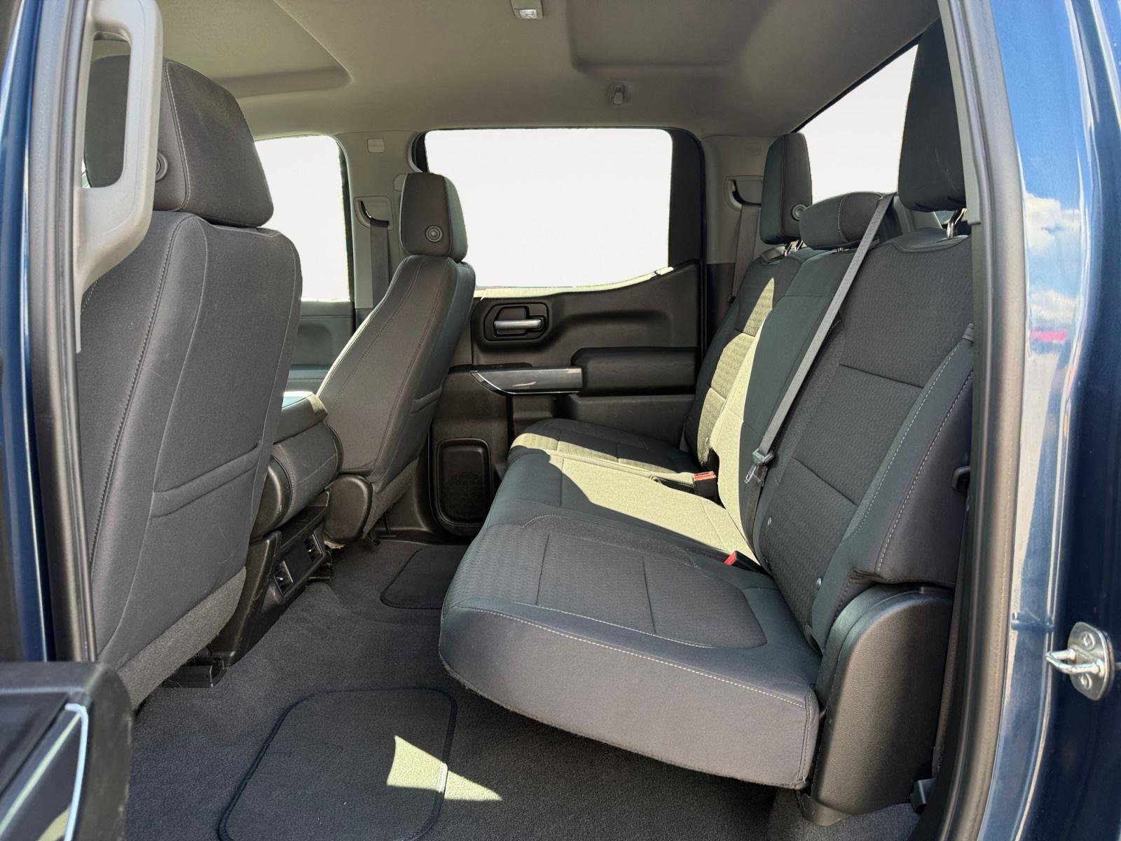 Used 2019 Chevrolet Silverado 1500 LT w/ Z71 Off-Road Package AWD/4WD image 20