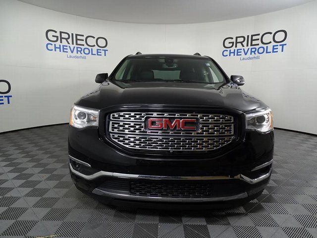 Used 2018 GMC Acadia Denali w/ Technology Package AWD/4WD image 12
