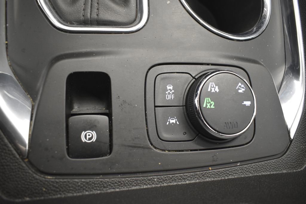 Used 2018 Chevrolet Traverse Premier w/ Redline Edition image 41