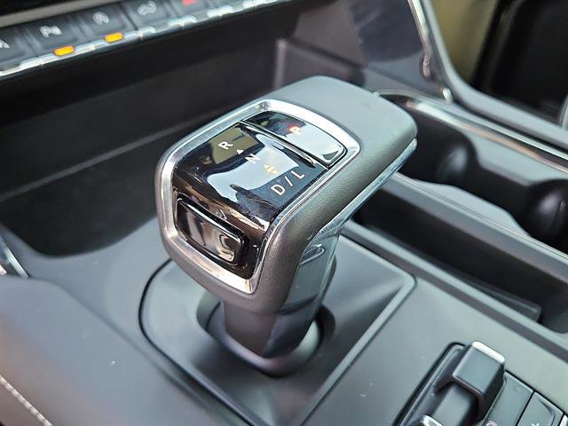 Used 2024 GMC Sierra 1500 AT4X image 19