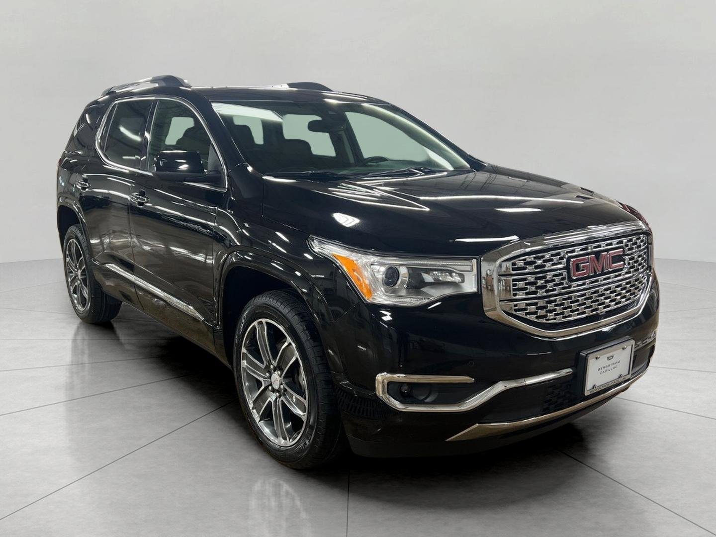 Used 2019 GMC Acadia Denali w/ Technology Package