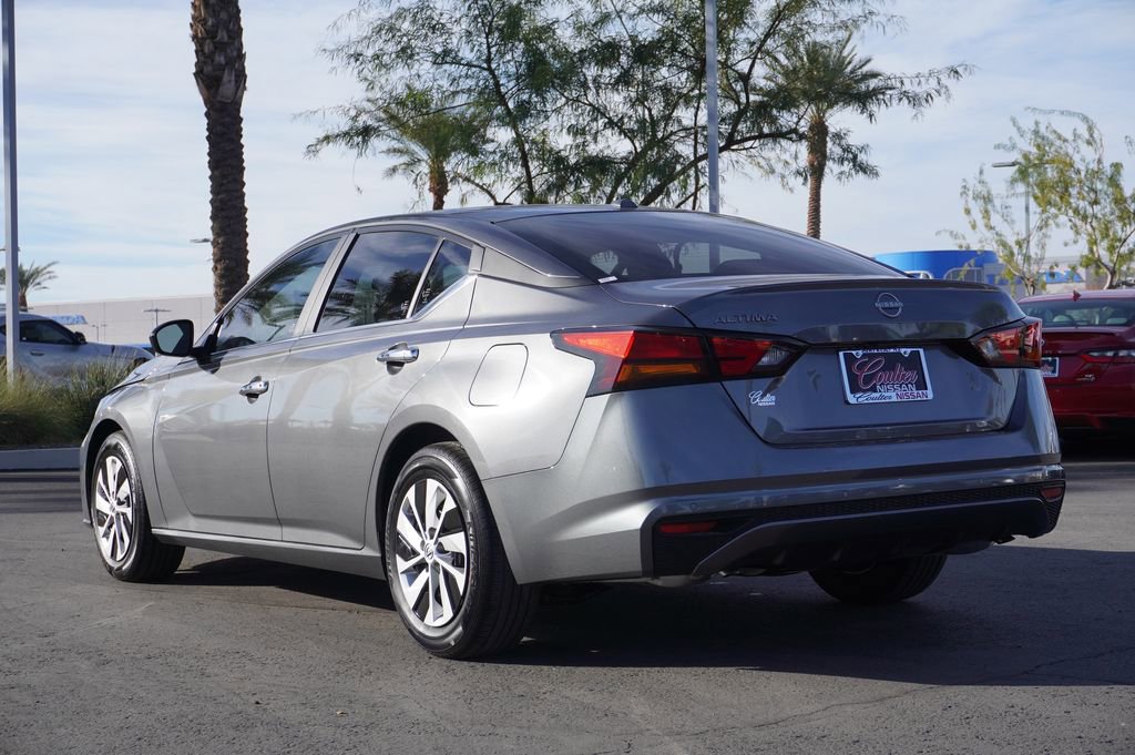 Certified 2025 Nissan Altima 2.5 S image 3