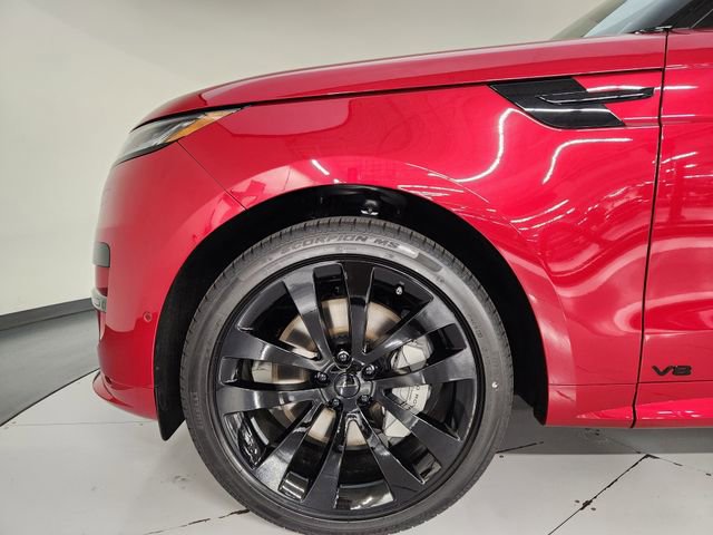 New 2026 Land Rover Range Rover Sport Dynamic SE image 11