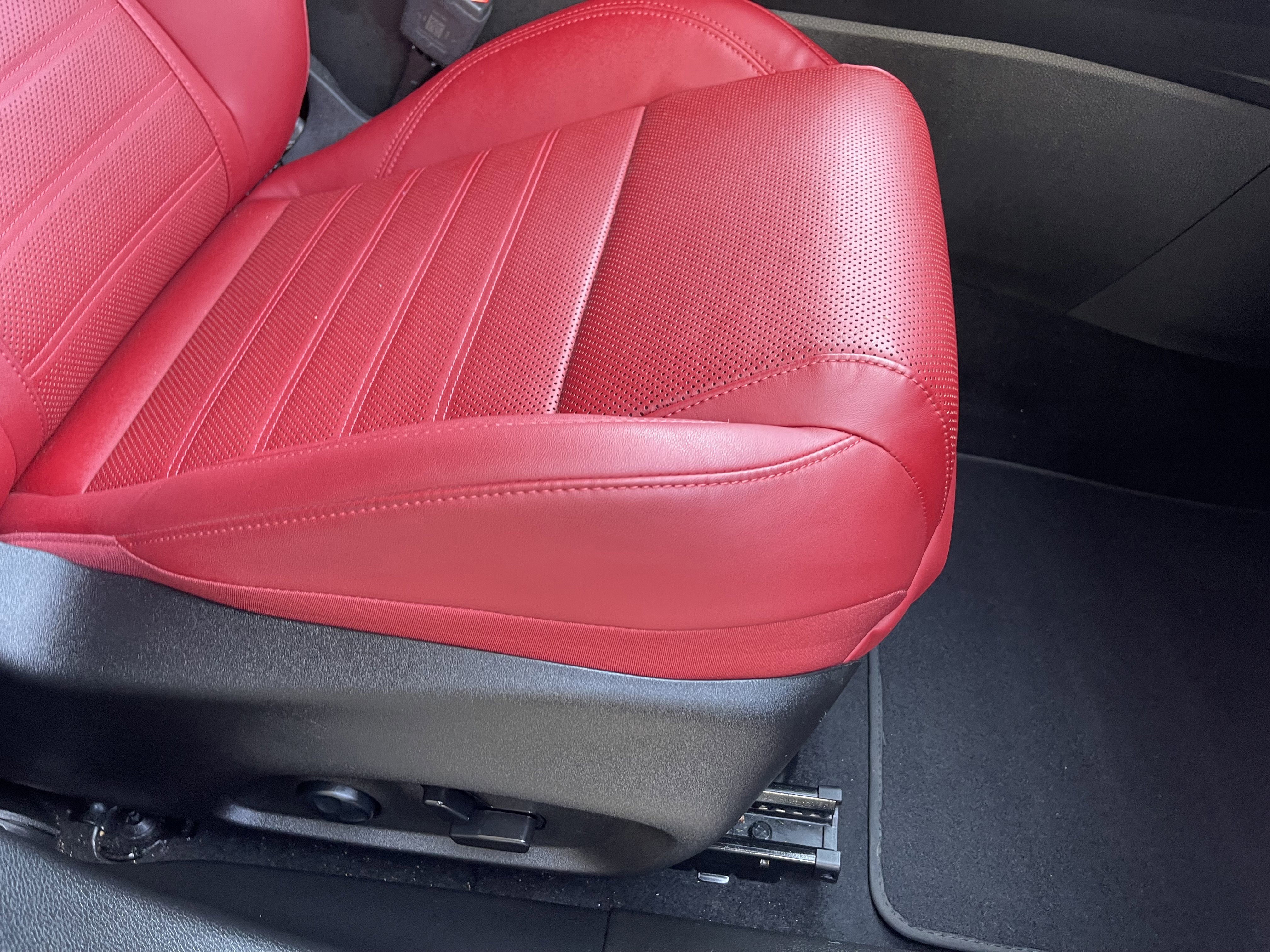 Used 2024 Dodge Hornet R/T Plus w/ Tech Pack Plus w/o Parking AWD/4WD image 27