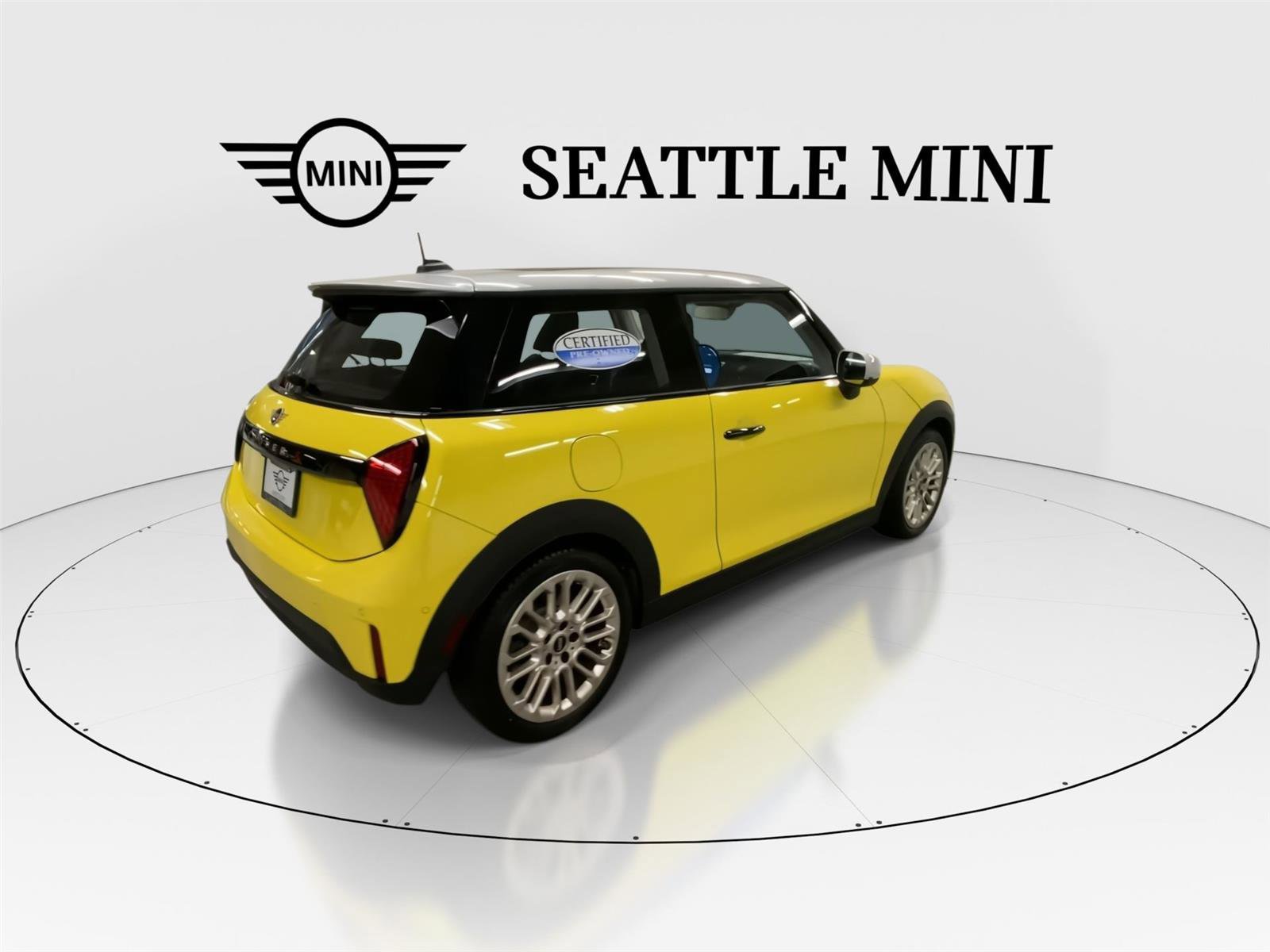 Certified 2025 MINI Cooper S image 11