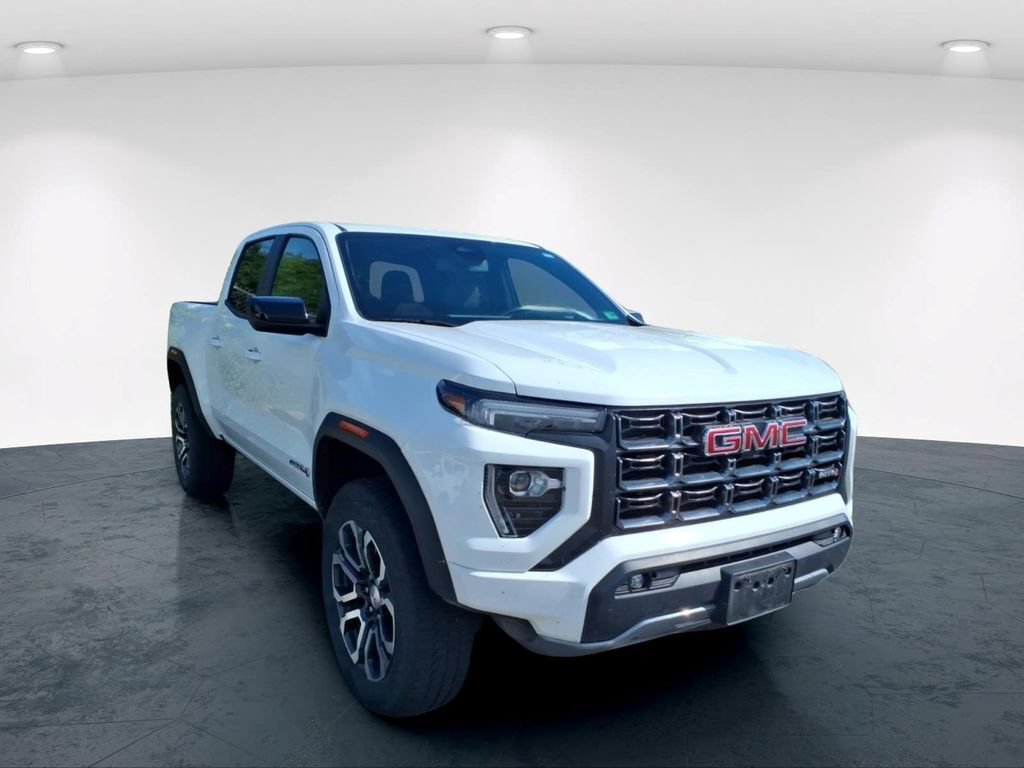 Used 2023 GMC Canyon AT4 w/ AT4 Premium Package AWD/4WD image 14