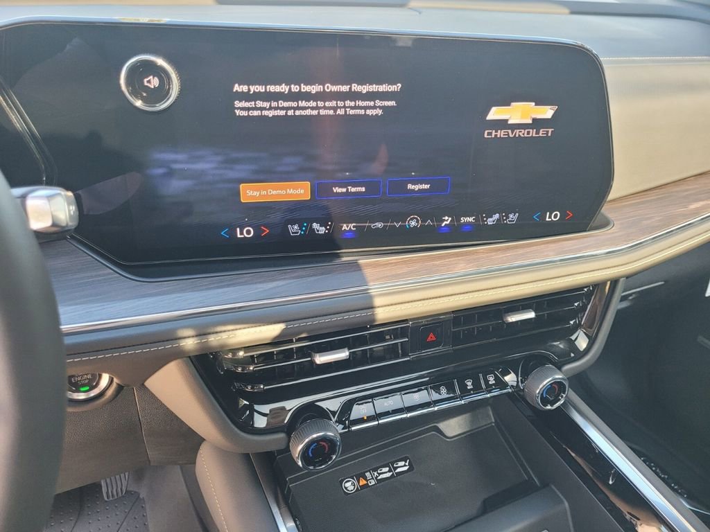 New 2026 Chevrolet Suburban Premier w/ Sun And Tow Package image 32