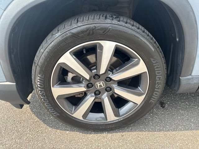 Certified 2023 Honda Pilot Touring image 11