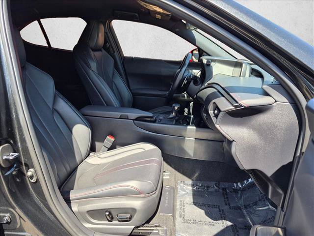 Used 2021 Lexus UX 200 F Sport w/ Accessory Package (Z1) FWD image 21