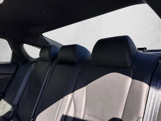 Used 2023 Honda Accord Sport image 23