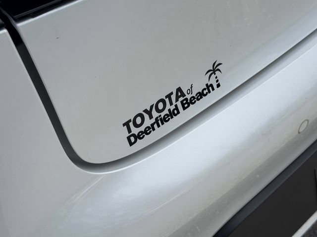 Certified 2024 Toyota Prius LE FWD image 15