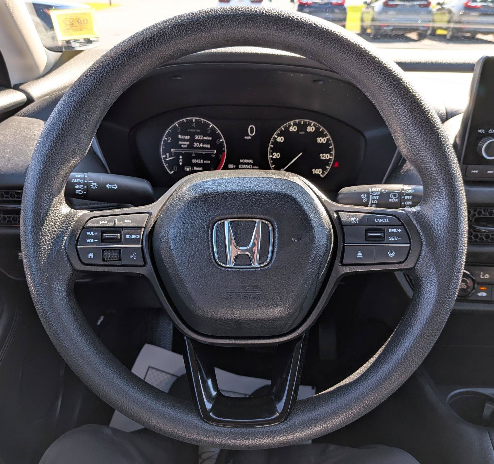 Certified 2025 Honda HR-V LX image 15