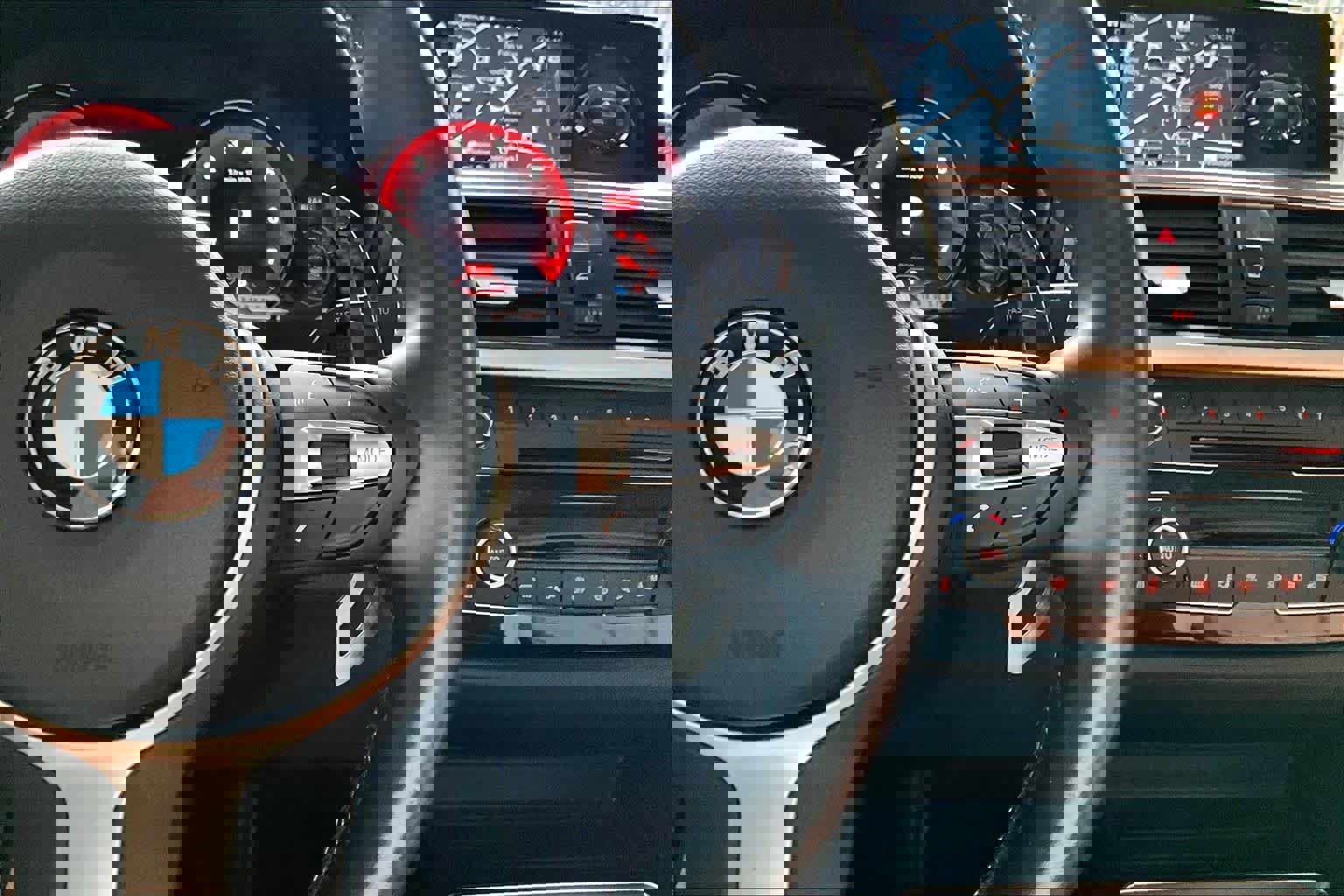 Used 2019 BMW 440i xDrive Convertible w/ M Sport Package image 23