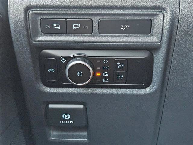Used 2025 GMC Canyon Elevation w/ Convenience Package RWD image 12