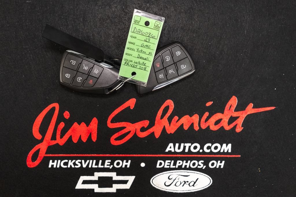 Used 2023 GMC Yukon XL Denali AWD/4WD image 47