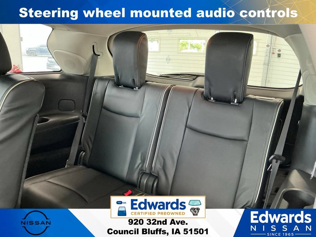 Used 2017 INFINITI QX60 Luxe w/ Premium Plus Package AWD/4WD image 17