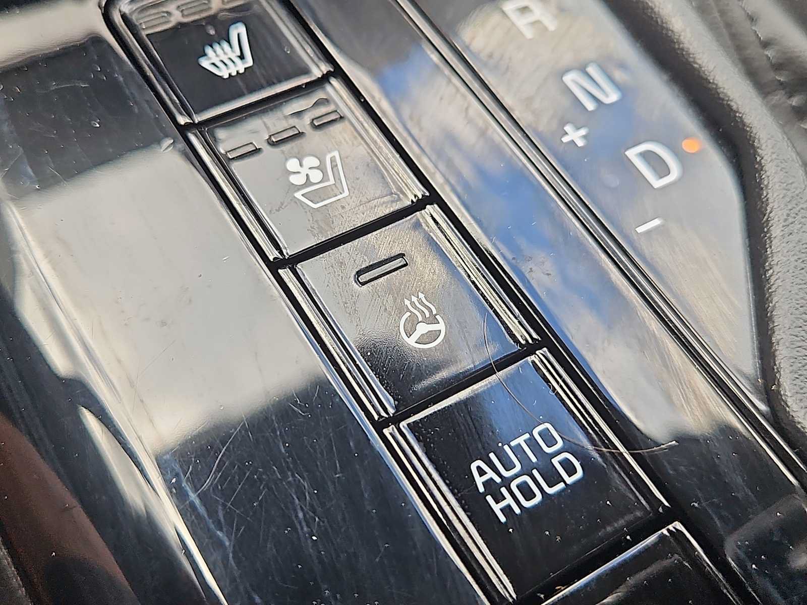 Used 2023 Kia Niro SX Touring FWD image 20