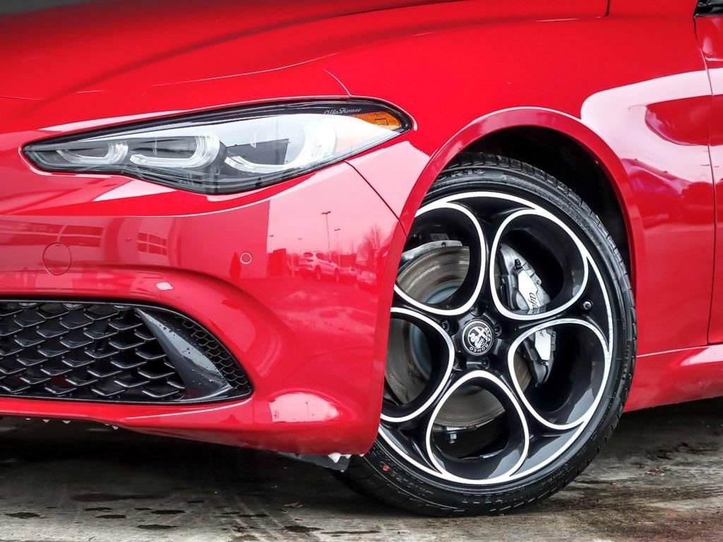 New 2025 Alfa Romeo Giulia AWD w/ Driving Assist Package image 3