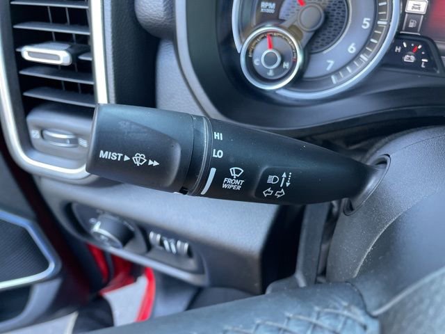 Used 2019 RAM 1500 Laramie image 36