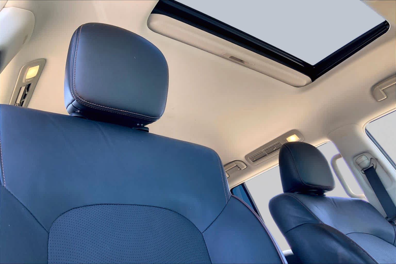 Used 2020 Nissan Armada SL w/ Premium Package RWD image 13