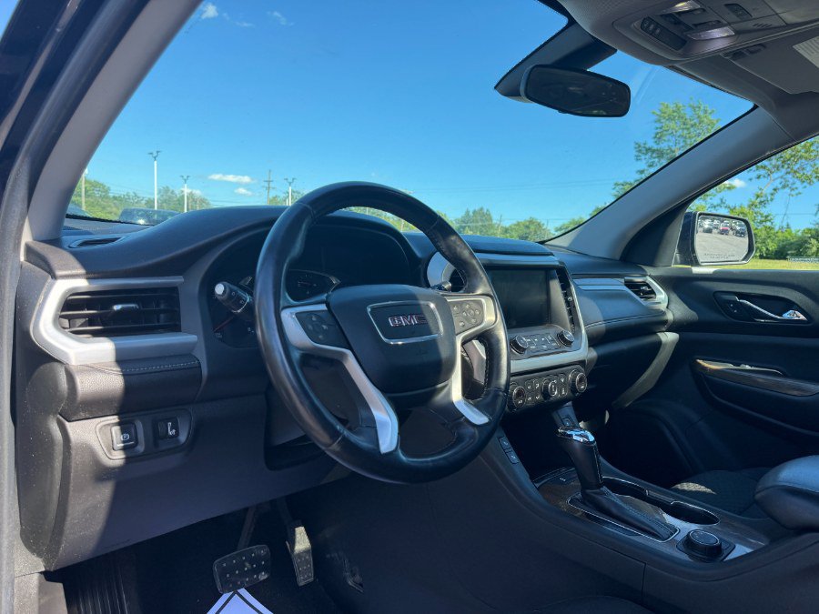 Used 2017 GMC Acadia SLE AWD/4WD image 14