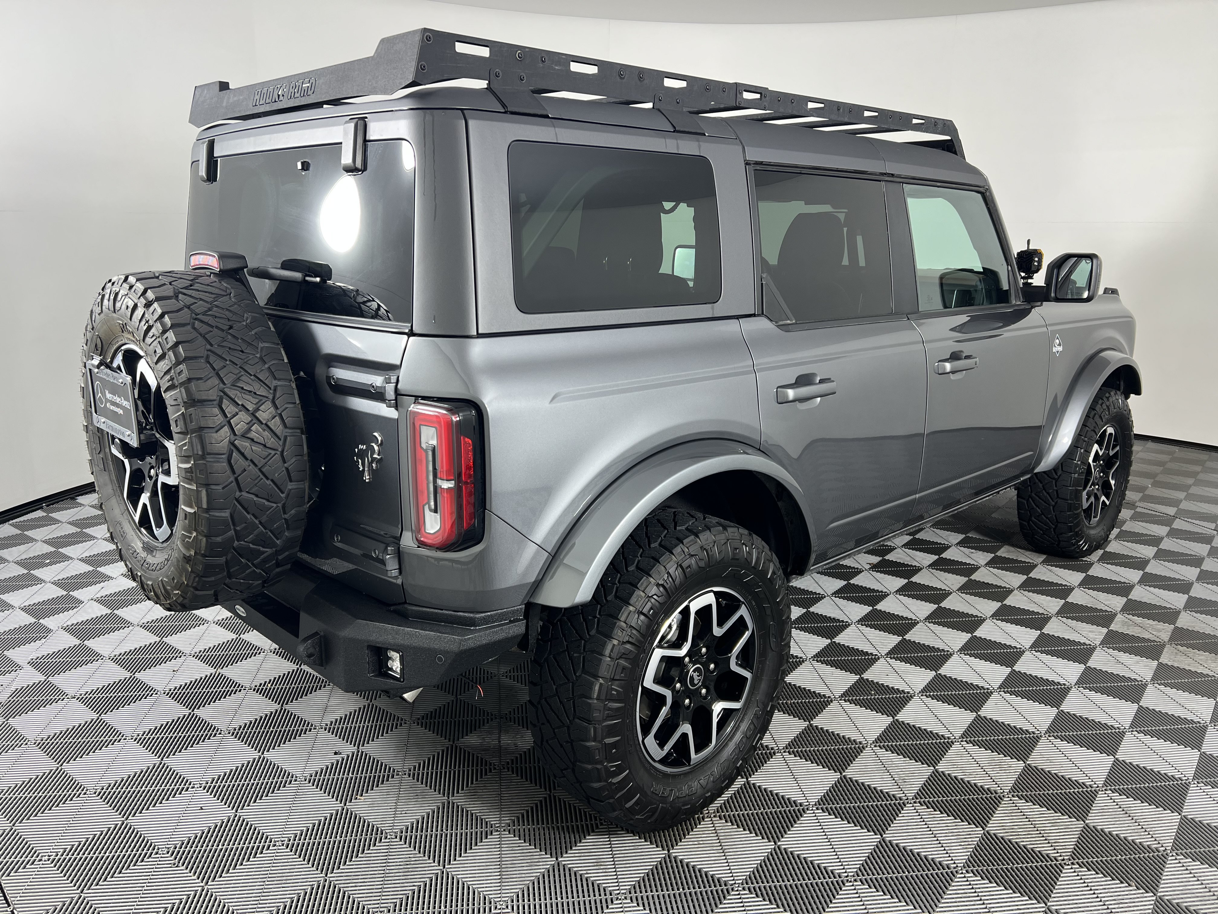 Used 2024 Ford Bronco Outer Banks AWD/4WD image 11