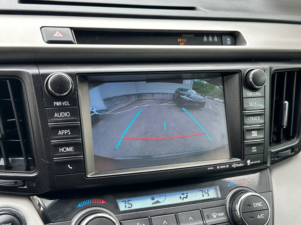 Used 2017 Toyota RAV4 Limited FWD image 28