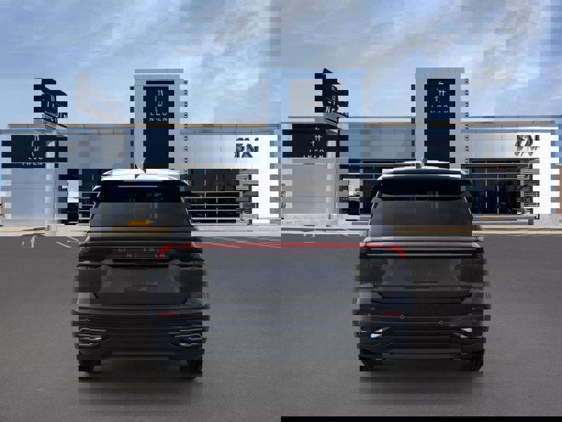 New 2026 Lincoln Nautilus Premier image 5