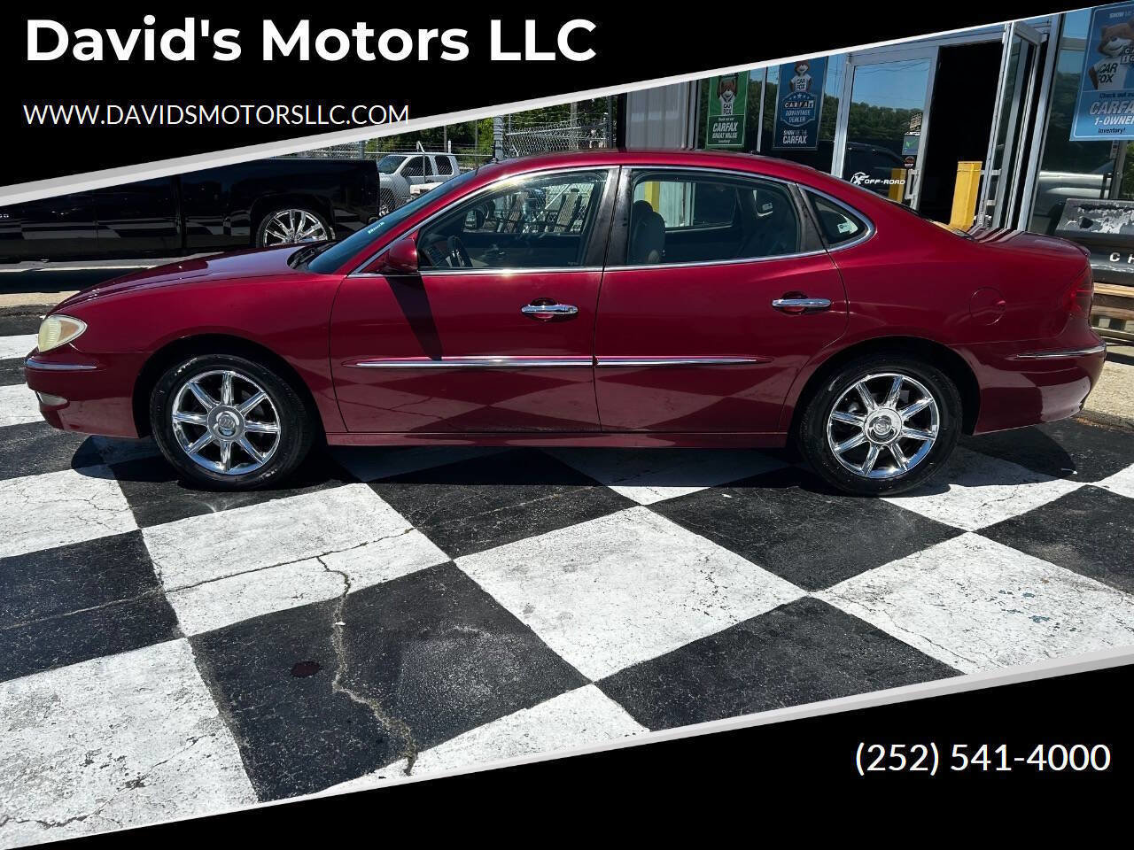 Used 2005 Buick LaCrosse CXS w/ Gold Convenience Package FWD image 1