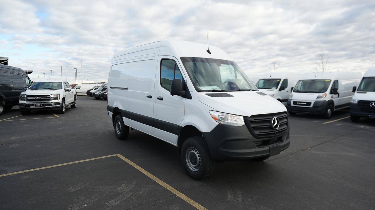 New 2026 Mercedes-Benz Sprinter 2500 image 3