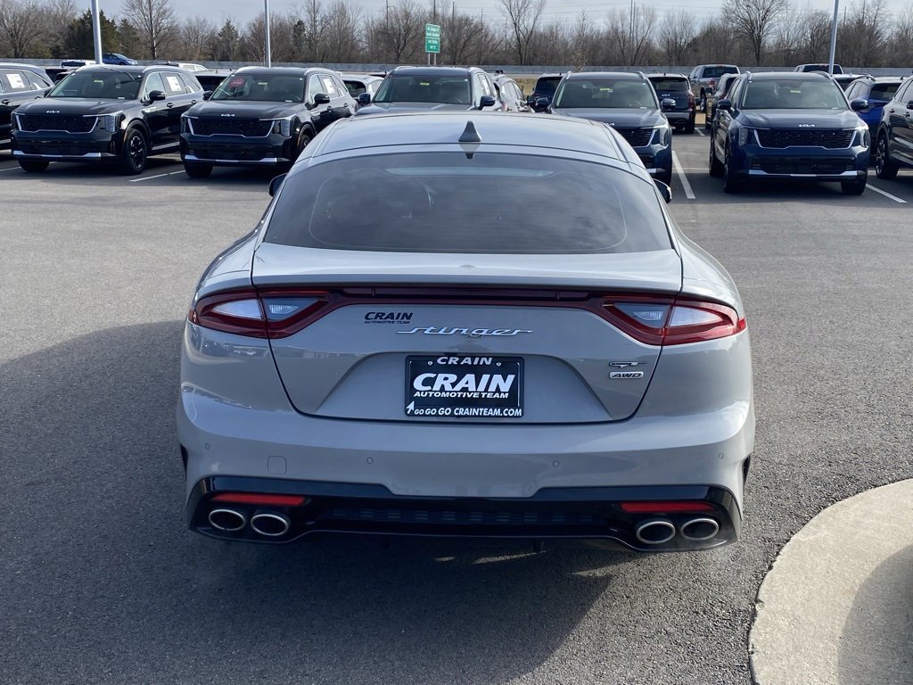 Used 2021 Kia Stinger GT2 image 6