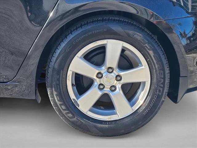 Used 2014 Chevrolet Cruze LT image 23