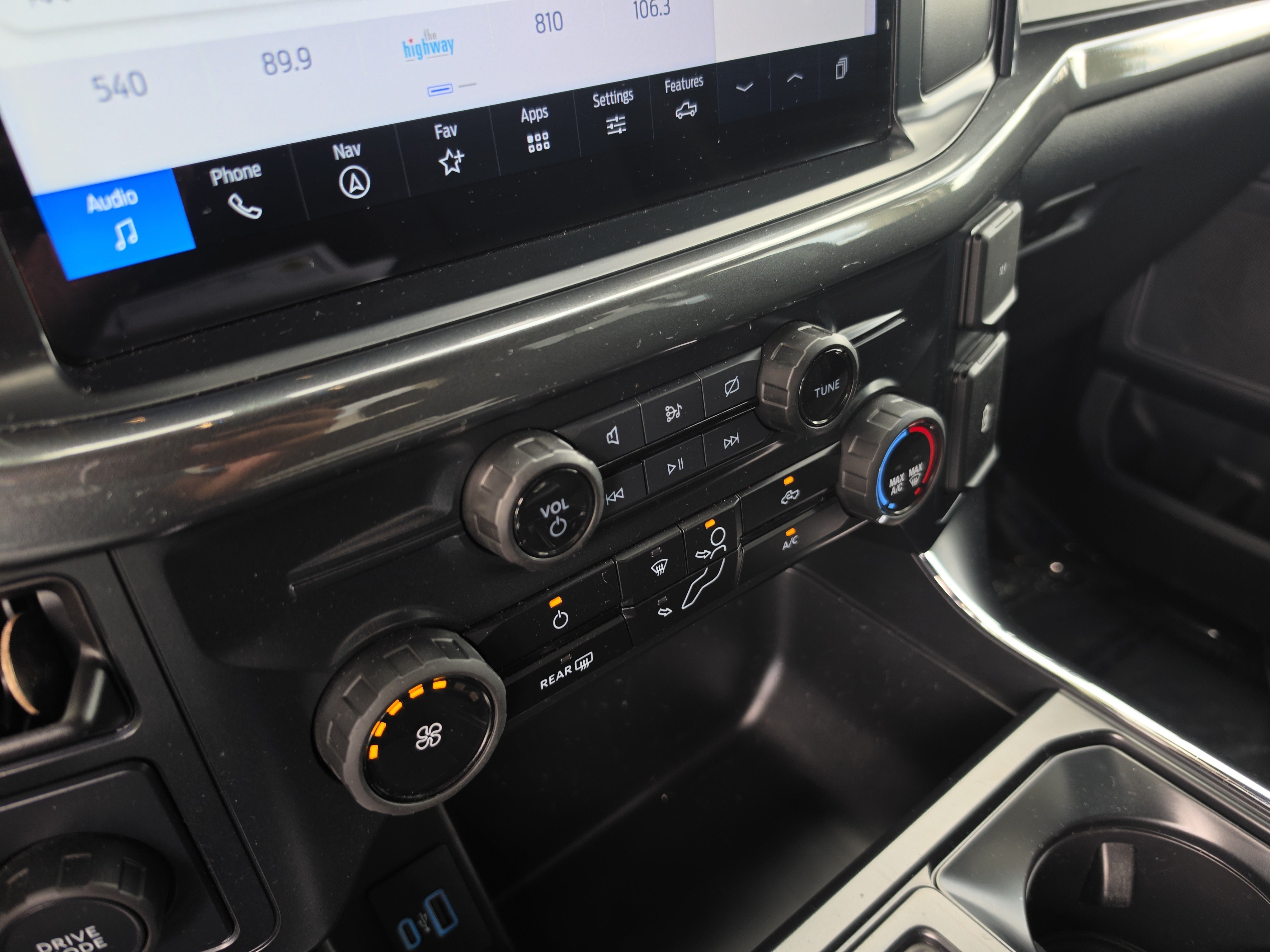 Used 2024 Ford F150 STX RWD image 27