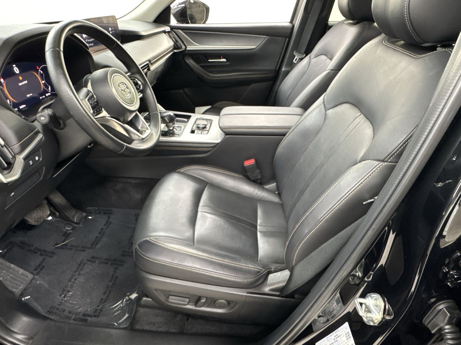 Used 2024 MAZDA CX-90 Plug-In Hybrid w/ Preferred AWD/4WD image 16