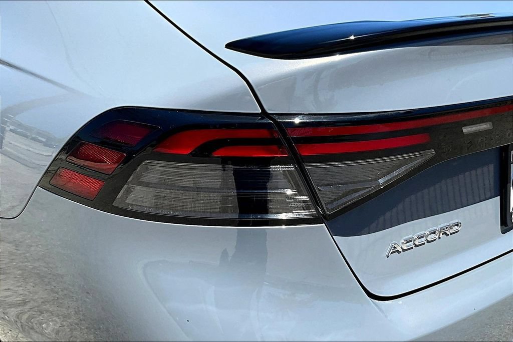 Used 2024 Honda Accord Sport image 23